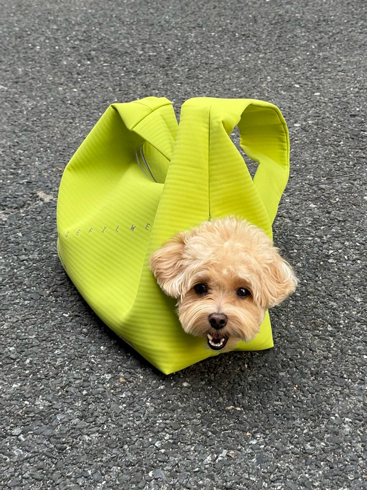 Waterproof Pet Crossbody Carrier Bag – Wide Hard-Base Dog and Cat Carrier, Small up to 4 kg or Large up to 10 kg