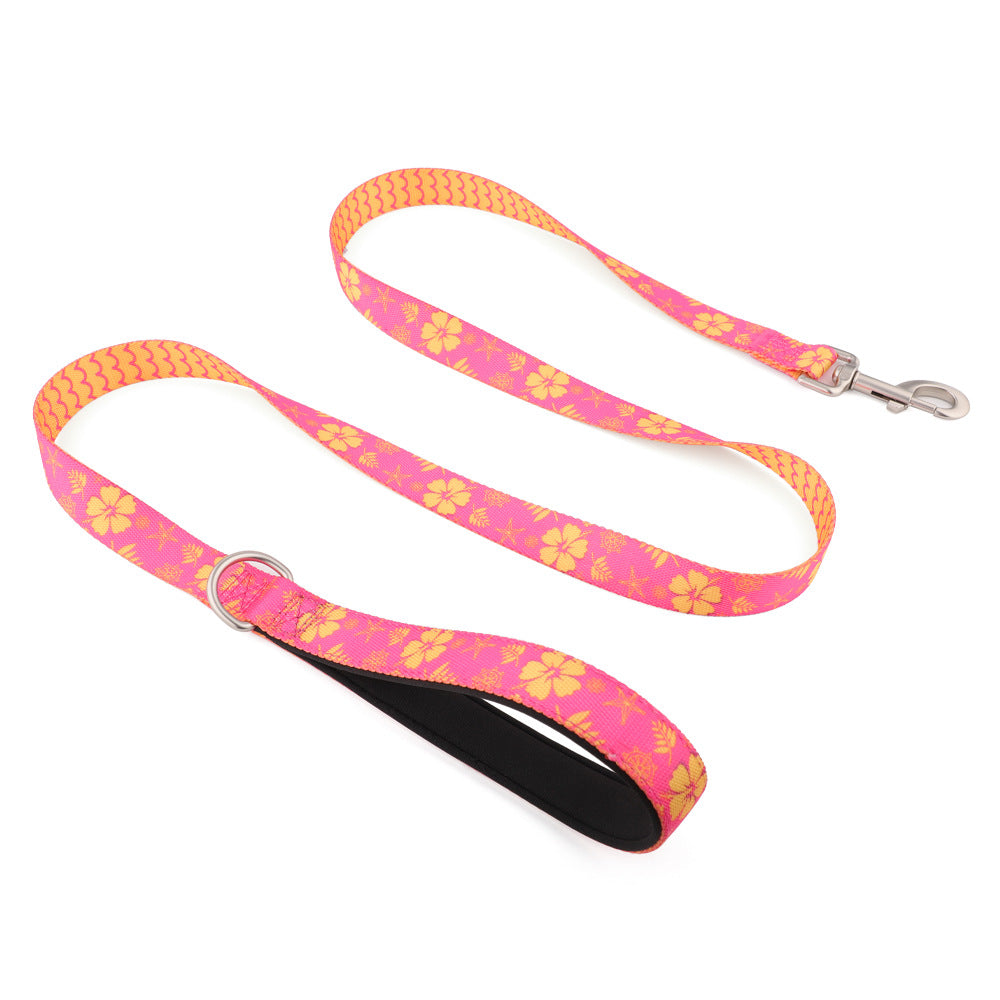Printed dog lead in the Pink Clover pattern
