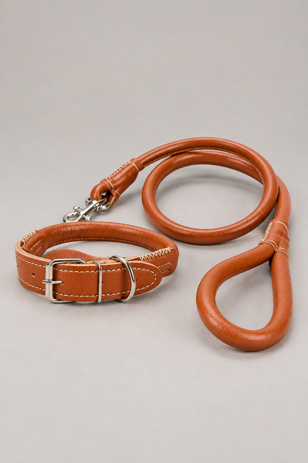 PU leather dog collar and lead set in Chestnut
