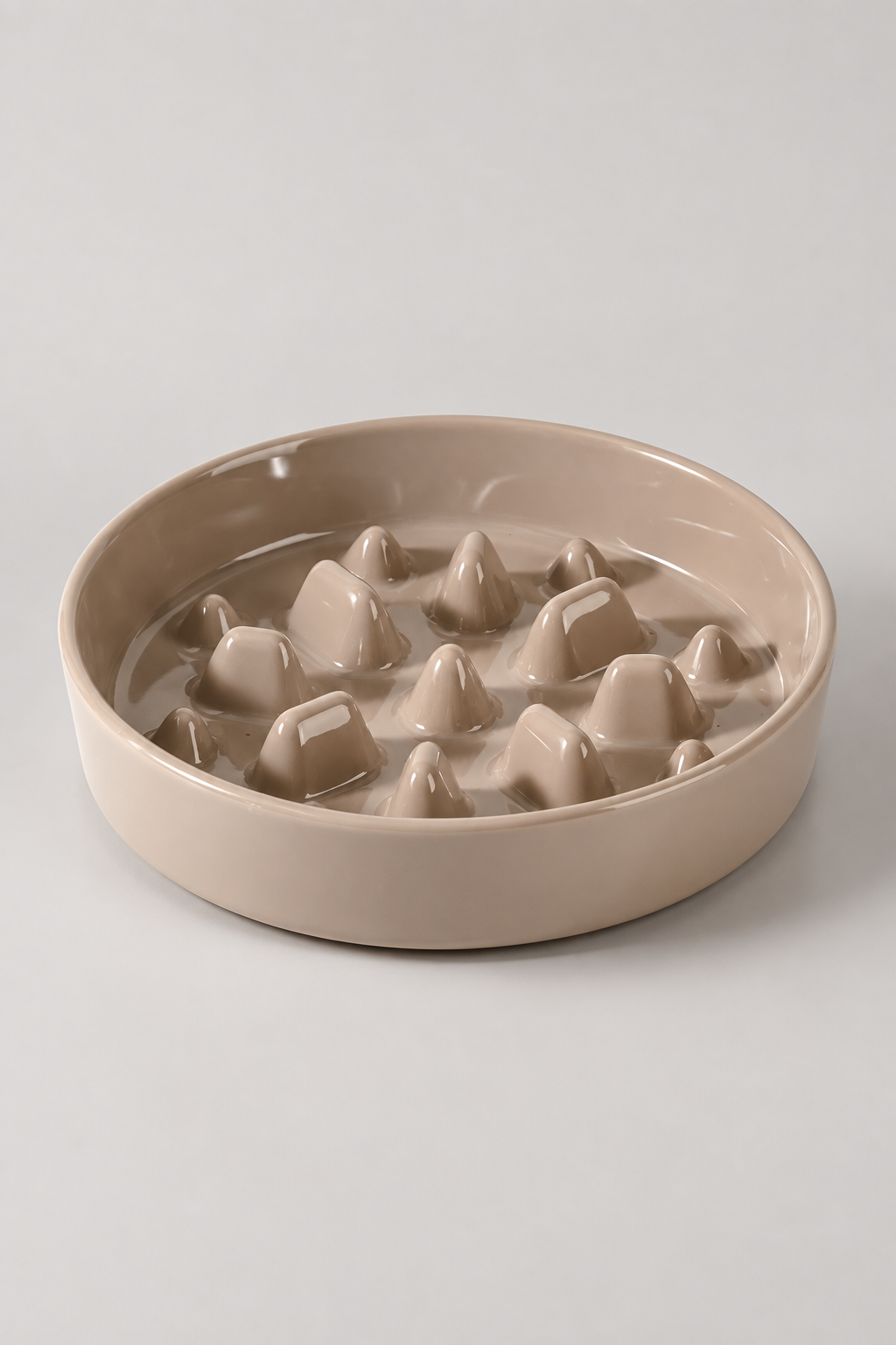 Cream standalone slow feeder bowl