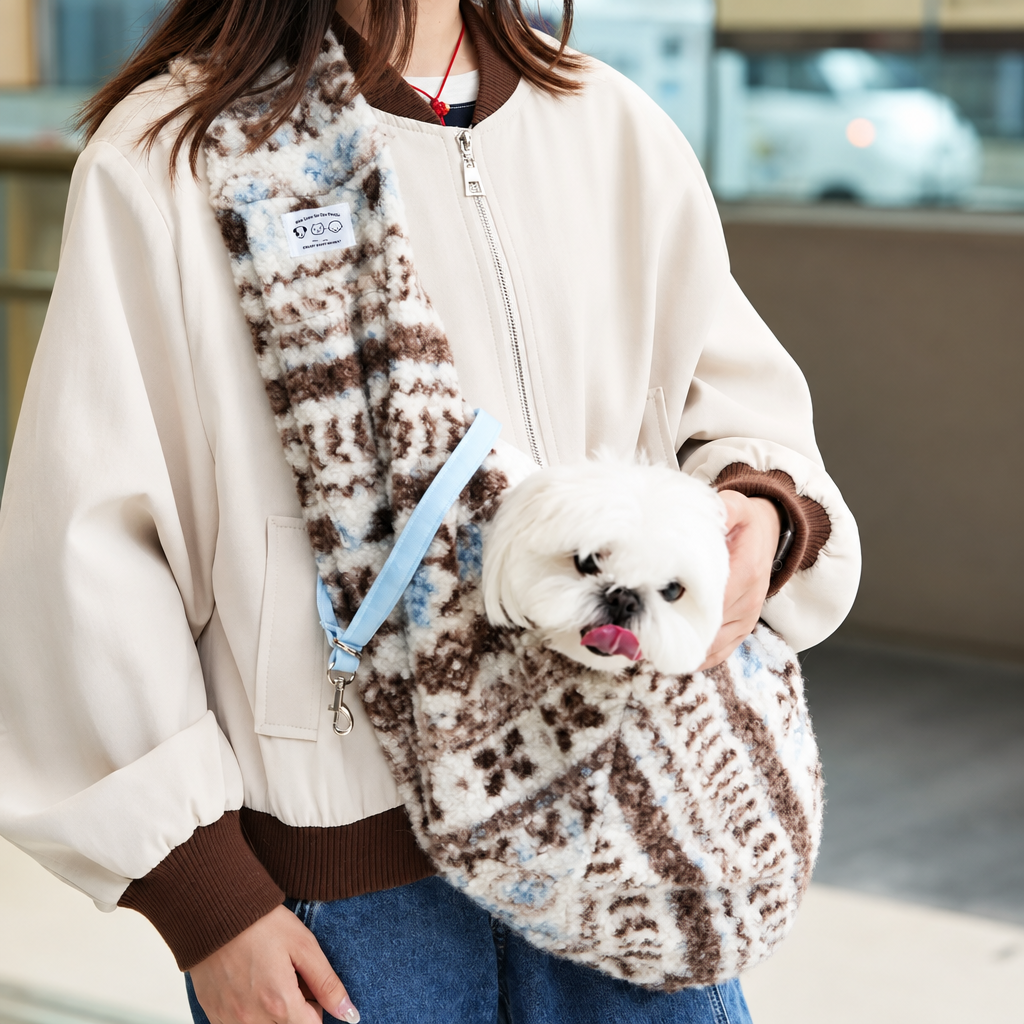 Cradle-Style Pet Crossbody Sling Bag – Hands-Free Breathable Carrier for Small Dogs and Cats