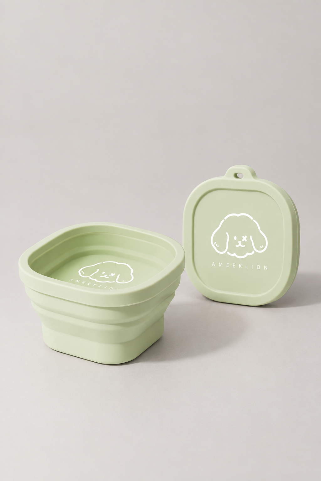 Collapsible dog bowl with lid – view 14