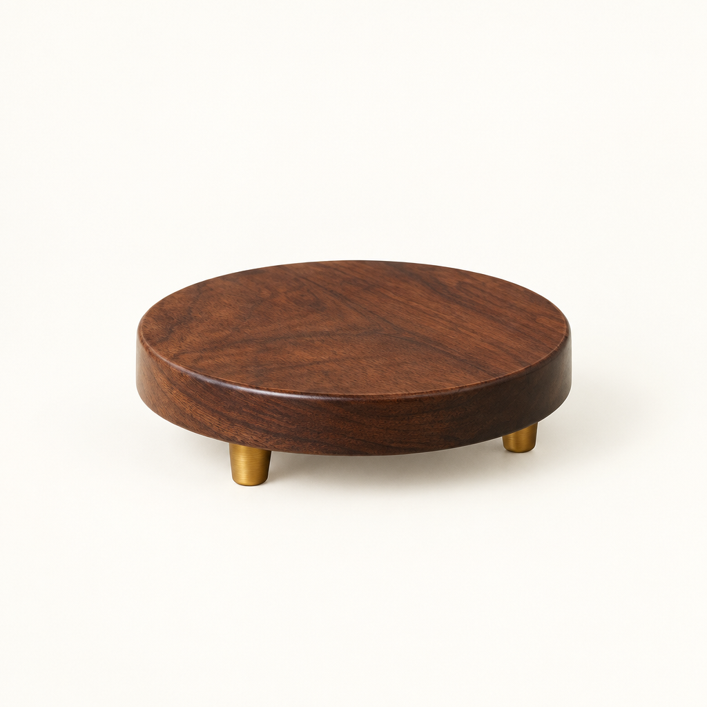 Round wooden platform studio view