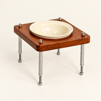 Tall stand with glossy ivory bowl