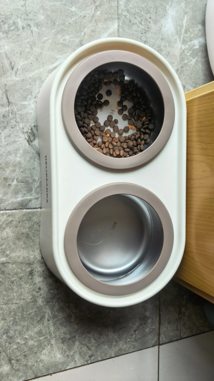 Tilted Double Pet Bowl with Removable Stainless Steel Bowls