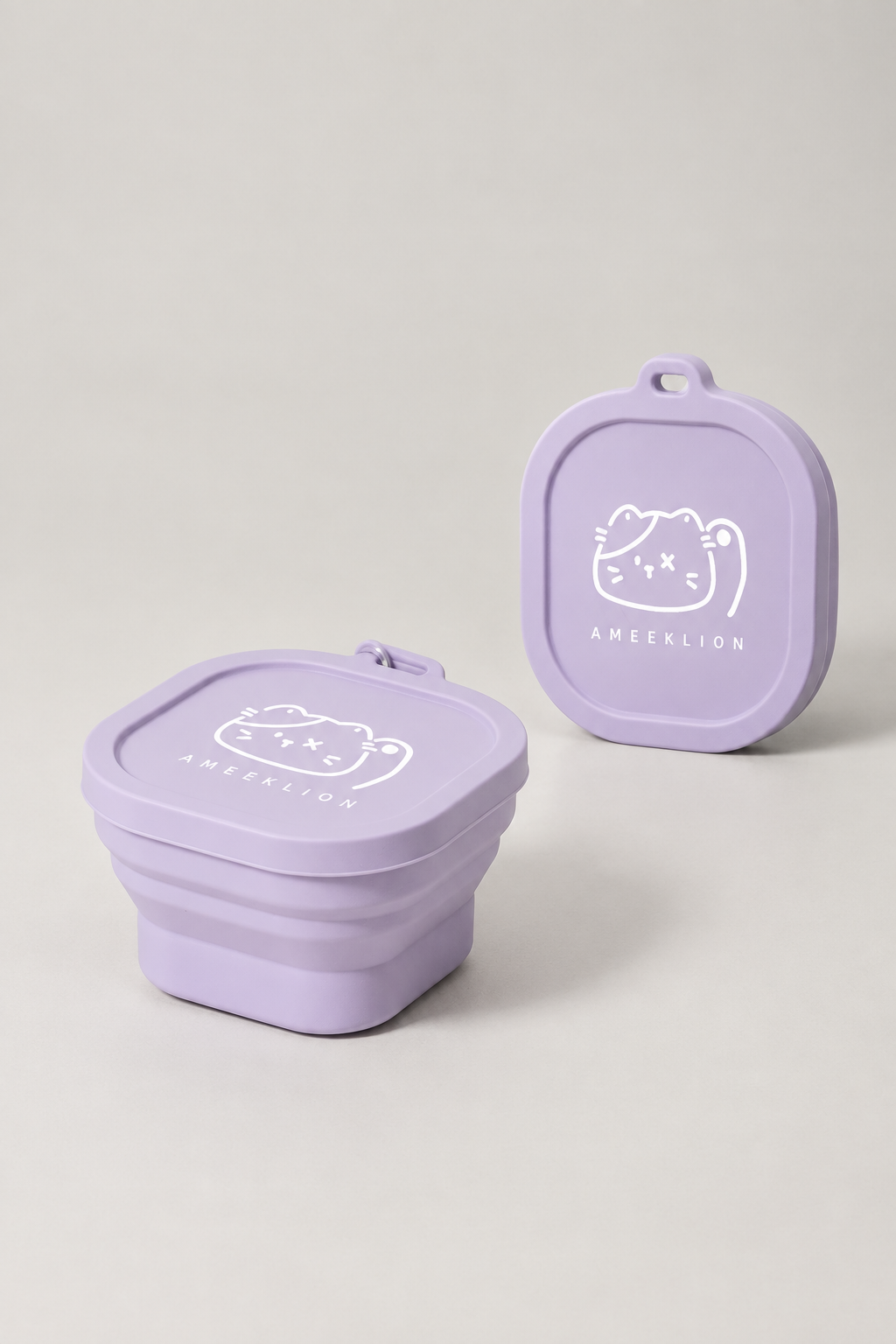Collapsible dog bowl with lid in Purple