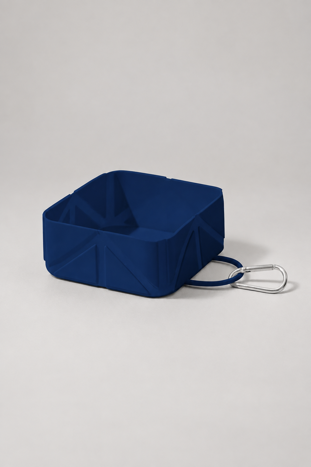Collapsible silicone dog bowl in Navy