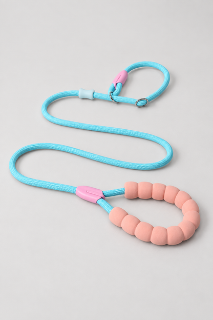 Wide nylon slip lead in Apricot