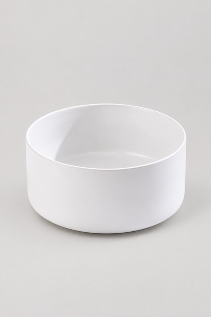 White plain ceramic bowl