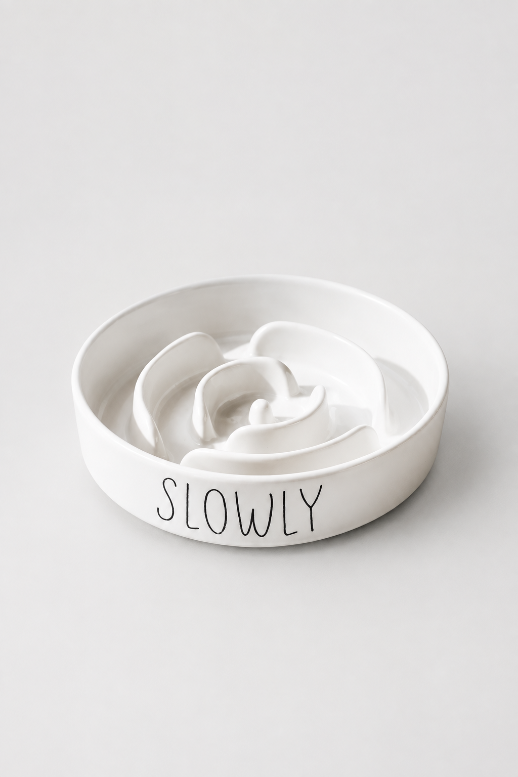 White standalone spiral bowl