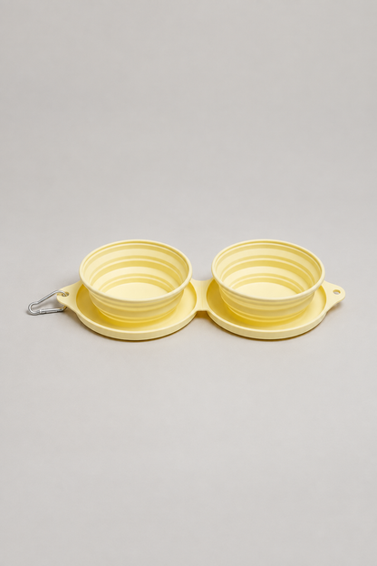 Foldable silicone dog bowl with clip in Yellow